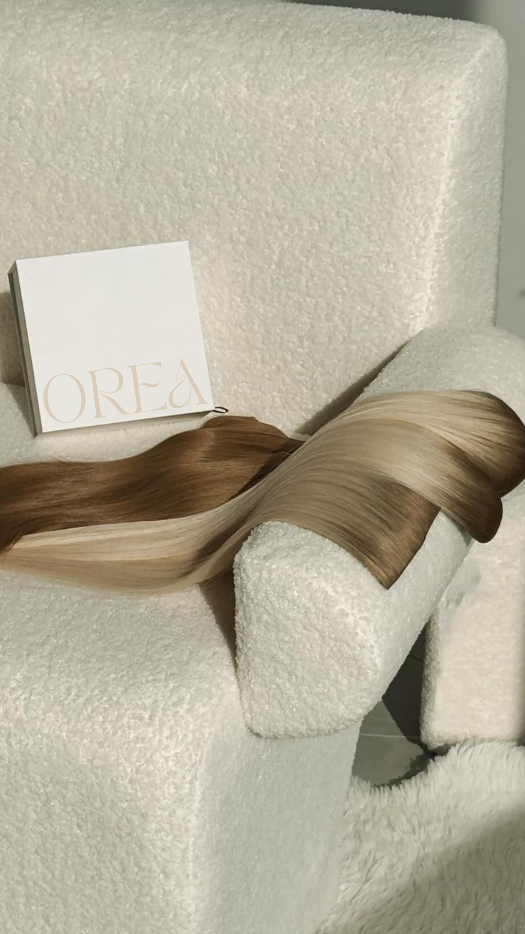 Extension de cheveux adhésive